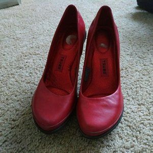 TSUBO Magda Platform Leather Pumps